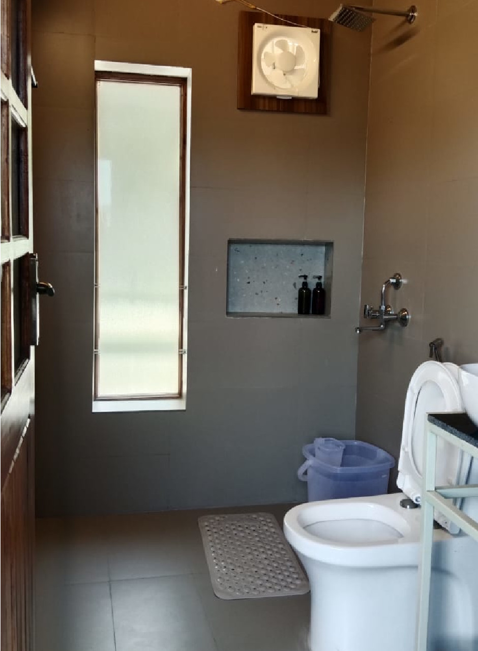 Room2 2
