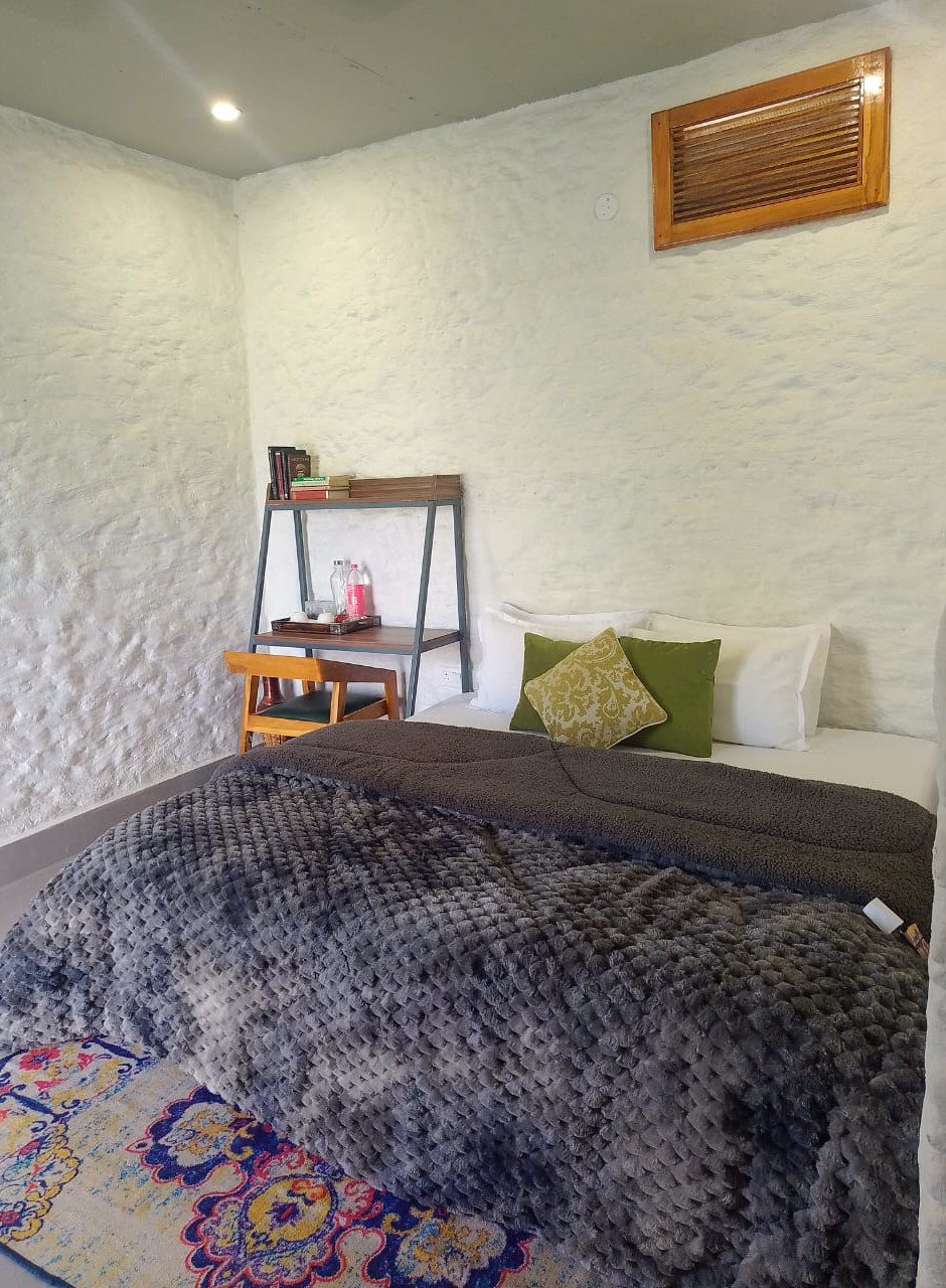 Room4 1